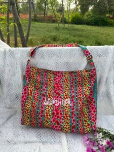 Bolsa de Compras Tipo Tote con Diseño Floral Retro, Gran Capacidad, Lona de Algodón Estampada, Bolsa de Hombro Cruzada para Damas - Product Image 4