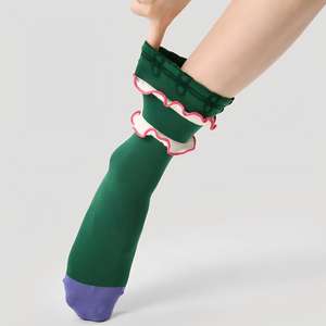 Nouvelles chaussettes pour femmes <span class=keywords><strong>vert</strong></span> émeraude à double volant, bordure rose, bout contrastant violet, chaussettes vintage extensibles et anti-humidité - Product Image 5