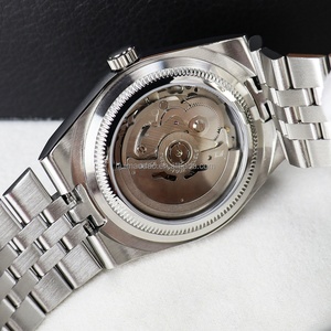 นาฬิกาข้อมือผู้ชายคุณภาพเยี่ยม ดีไซน์หรูหรา กันน้ำ กลไกอัตโนมัติ NH35 - Product Image 6