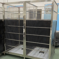 Hondenkennel systeem van roestvrij staal, modulair, voor reddingscentra en veterinair gebruik, geschikt voor grote honden.