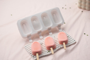 Moule à sucettes glacées ovales classique en silicone, <span class=keywords><strong>3</strong></span> cavités standard, pour crème glacée et yaourt glacé fait maison, outil <span class=keywords><strong>de</strong></span> cuisine <span class=keywords><strong>de</strong></span> qualité alimentaire - Product Image 5
