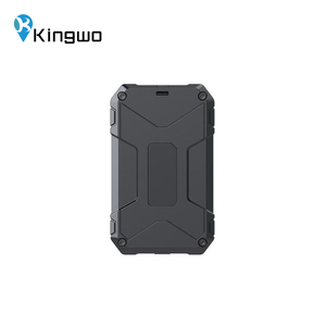 Traceur GPS miniature Kingwo LT35 pour enfants avec localisation en temps réel, géolocalisation, enregistrement vocal et conception à clip facile - Product Image 2