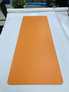 Premium personalizado <span class=keywords><strong>6</strong></span> <span class=keywords><strong>mm</strong></span> naranja Natural PU cuero <span class=keywords><strong>Yoga</strong></span> Mat con línea de cuerpo personalizable Premium personalizado <span class=keywords><strong>Yoga</strong></span> Mat - Product Image 2