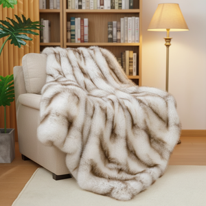 Manta de Felpa Suave de Invierno con Estampado Animal, Lavable y Duradera de Alta Calidad Zhengtai - Product Image 4