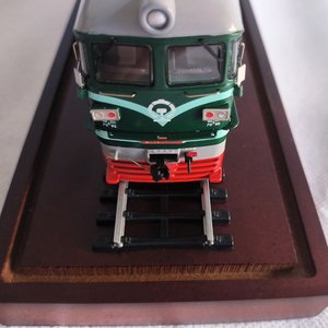 Giá bán buôn Tùy chỉnh cao chi tiết đào tạo mô hình 3D nhựa Máy tính để bàn trang trí tàu nóng loạt mô hình lắp ráp - Product Image 6