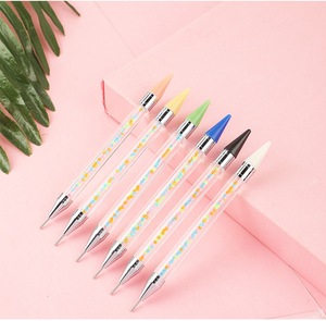 Outil de pose de strass double embout pour ongles, crayon à pointe en cire pour la manucure et le nail art en salon - Product Image 4