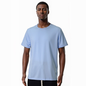 Xinglan - Vente en gros personnalisée de t-shirts pour hommes en polyester 100% à séchage rapide, impression de logo personnalisée, t-shirts de sport pour hommes - Product Image 2