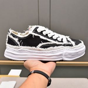 Original Designer Unisex Sports Shoes Fashionable Luxury Casual Style Flat <b>Canvas</b> Shoes Top Quality Women's Walking Shoes - Product Image 4