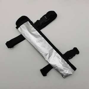 Éventail réfléchissant de grande taille de 33 cm (13 pouces) avec étui, tenues de fierté, accessoires de rave, tissu flash en polyester, logo personnalisé, fait à la main - Product Image 5