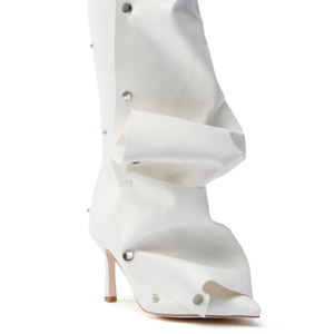 Kadın Beyaz Dekonstrüksiyon Fırfırlı Diz Üstü Çizmeler Perçin Detaylı Sivri Burun Stiletto Topuklu Moda Ayakkabılar - Product Image 5