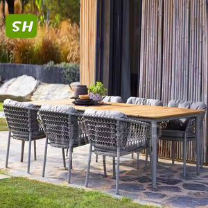 Conjunto de Mesa y Sillas de Jardín de Metal Moderno de Alta Gama, Resistente al Agua y a los Rayos UV, <span class=keywords><strong>para</strong></span> Comer al Aire Libre, Patios, Casas de Huéspedes y <span class=keywords><strong>Vacaciones</strong></span> - Product Image 1