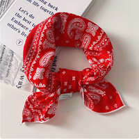 Leuke nieuwe stijl zachte bloemenkatoenen vierkante bandana creatieve multifunctionele hoofddoek voor dagelijkse outfits Vibe Photography Wedding