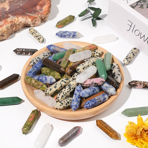 Pierres de cristal de guérison naturelles en gros, pointe gravée, polie, mini cristal à double pointe pour la décoration de la maison - Product Image 3