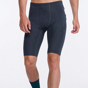 Shorts de compression mi-longue décontractés pour hommes, nouveau style, couleur unie, séchage rapide, respirant, nylon/polyester, taille élastique, fabriqué au Pakistan - Product Image 1