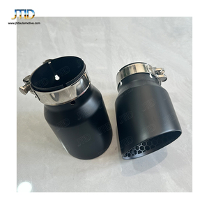 Puntas de <span class=keywords><strong>escape</strong></span> universales de fibra de carbono de salida única estilo AK para tubos de punta de cola estilo <span class=keywords><strong>Akrapovic</strong></span> - Product Image 4