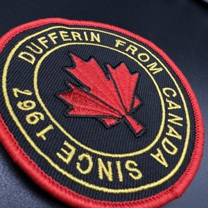 À la mode personnalisé rond en relief en <span class=keywords><strong>plastique</strong></span> <span class=keywords><strong>Badge</strong></span> lavable transfert de chaleur vêtements étiquette sérigraphie pour sacs vêtements - Product Image 3