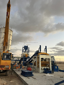 Ligne de production de blocs entièrement automatique populaire, machine à briques personnalisée, machine à pavés, machine à briques pleines QT10-15 - Product Image 6