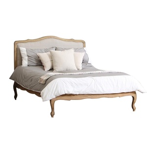 <span class=keywords><strong>Letto</strong></span> <span class=keywords><strong>Matrimoniale</strong></span> in Stile <span class=keywords><strong>Francese</strong></span> con Struttura in Legno Massello Semi-Aperta Rivestito in Tessuto - Product Image 1
