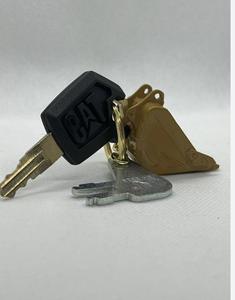 Llave de Encendido Desconectable HongWang 8H5306 5P8500 con Cadena para Excavadora/Cargadora/Camión, 1 Año de Garantía - Product Image 1