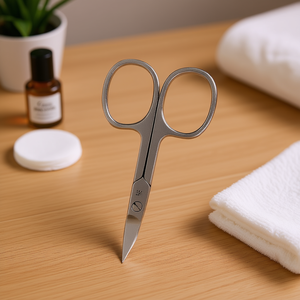 กรรไกรตัดเล็บและหนังกำพร้า Zwilling ขนาด 45 มม. สำหรับตกแต่งเล็บอย่างแม่นยำ - Product Image 2