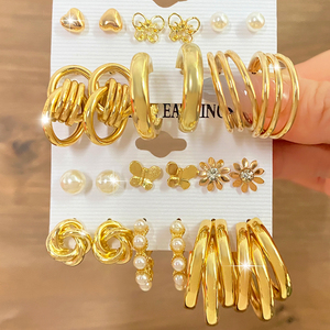 Juego de Aretes de Moda para Mujer con Perlas, Mariposas y Corazones, Aretes de Aro Dorados - Product Image 5