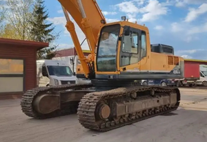 รถขุดตีนตะขาบมือสองจากเกาหลี ยี่ห้อฮุนได รุ่น HX220HD เครื่องยนต์ยันมาร์ ประสิทธิภาพสูง ปั๊มและลูกปืนอย่างดี - Product Image 3