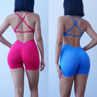 Ensemble de yoga 2 pièces sans couture pour femme : Soutien-gorge de sport à bretelles spaghetti et short froncé en V à taille élastique effet push-up en Spandex/Nylon