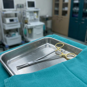 Porte-aiguilles en bois Crile pour bébé, instrument chirurgical TC pour la chirurgie générale, certifié CE, manuel, Classe I - Product Image 4