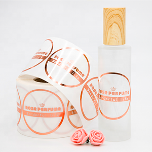 Etiquetas Adhesivas Metálicas Personalizadas a Prueba de Agua con Logotipo Estampado en Lámina Dorada para Perfumes, Etiquetas de Vinilo para Botellas y Frascos de Fragancias - Product Image 1