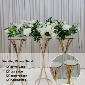Décorations de table haute tendance lisses or brillant 80cm de haut support de fleurs de mariage en métal doré pour les événements de fête - Product Image 4