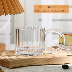Mug à café en verre à rayures verticales, avec grande poignée côtelée, couleur ambre gris, pour thé, lait, maison, café - Product Image 6