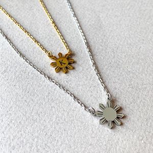 अनुकूलित थोक फिलीपिन सूर्य उत्कीर्ण प्रारंभिक हार व्यक्तिगत आधुनिक फिलिपिनो गहने बेटी स्नातक उपहार - Product Image 6