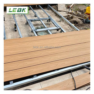 Échantillon gratuit Carreaux de terrasse modernes étanches 23MM en teck gaufré 3D durable et antidérapant WPC planches pour parc revêtement de <span class=keywords><strong>sol</strong></span> extérieur - Product Image 3