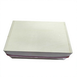 Set di Tre Scatole Rettangolari in Legno con Corda per Decorazione, Conservazione ed Esposizione Domestica - Product Image 2