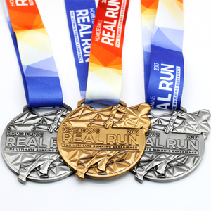 FELIZ REGALO Fábrica Personalizada Aleación de Zinc Oro Plata Medalla Correr Moderno Taekwondo Bádminton Rompecabezas Trofeos Medallas Cruz <span class=keywords><strong>Anime</strong></span> - Product Image 3