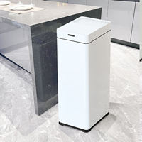 Poubelle intelligente 42L en acier inoxydable avec capteur réglable pour petits espaces