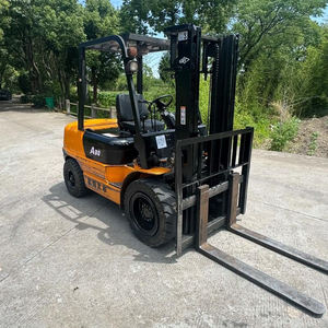 Chariot télescopique d'occasion, diesel ou électrique, japonais, d'origine, 4x4, 7 tonnes, 3 tonnes, à vendre - Product Image 1