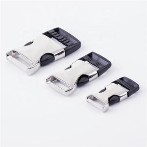 고품질 아연 합금 <span class=keywords><strong>2cm</strong></span> 2.5cm 3.<span class=keywords><strong>2cm</strong></span> 사용자 정의 로고 무거운 조정 가능한 웨빙 사이드 퀵 릴리스 철 버클 가방 개 목걸이 - Product Image 2