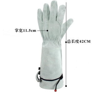 Gants en cuir de vachette pour la taille des rosiers et autres plantes à épines, avec poignet réglable, empêchent la poussière et les débris d'entrer. - Product Image 5