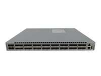 Commutateur réseau d'origine Arista DCS-7050QX-32S DCS-7050QX-32S-R DCS-7050QX-32S-F utilisé pour le centre de données