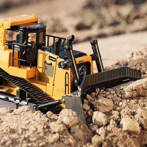 Nouveauté <span class=keywords><strong>HUINA</strong></span> <span class=keywords><strong>1569</strong></span> <span class=keywords><strong>Bulldozer</strong></span> RC 1/16, corps en plastique, 9 canaux, 2,4 GHz, camion télécommandé avec chargeur, cadeaux pour enfants, vente chaude - Product Image 5
