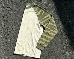 Camiseta de Manga Larga para Hombre, Manga Raglán, Estampado de Camuflaje, Cuello Redondo, Corte Regular, Informal, 100% Algodón, Tejido de Punto Jersey - Product Image 3