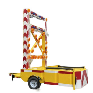 Barrière de sécurité routière en acier prismatique haute intensité avec feux d'avertissement pour la construction de routes - Product Image 5