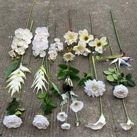 LE-234 Vente en gros 2026 Nouvelles fleurs artificielles blanches pour mariage, Hortensia, Rose, Pivoine pour la décoration extérieure de chemins