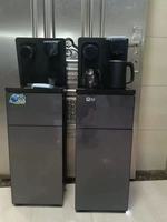Nouveau distributeur d'eau domestique Double sortie avec télécommande automatique de l'eau, peut ajuster la température de l'eau