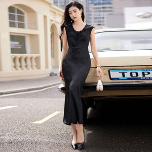 2025 été nouvelle mode Europe et les états-unis femmes mode Sexy sans manches couleur unie taille robe - Product Image 6