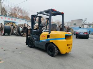 Offre Spéciale TCM 30 3 tonnes terrain accidenté fabriqué au Japon haute qualité chariot élévateur à fourche moteur diesel en vente chariot élévateur d'occasion à vendre - Product Image 4