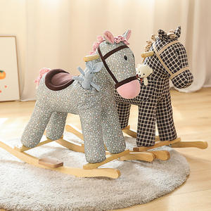 <span class=keywords><strong>Cheval</strong></span> à <span class=keywords><strong>bascule</strong></span> en peluche certifié sûr pour les tout-petits - Jouet à roulettes réglable pour l'intérieur et l'extérieur, cadeau idéal pour le 1er anniversaire et la fête prénatale - Product Image 2