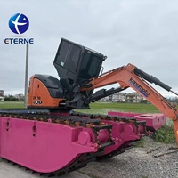 Excavatrice amphibie sur chenilles haute performance de 30 tonnes avec moteur Cummins, flottante pour la construction de bassins en eau peu profonde