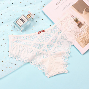 Culottes en gros pour femmes, string sexy taille basse, sous-vêtements doux et respirants, culotte transparente à motif floral en dentelle - Product Image 5